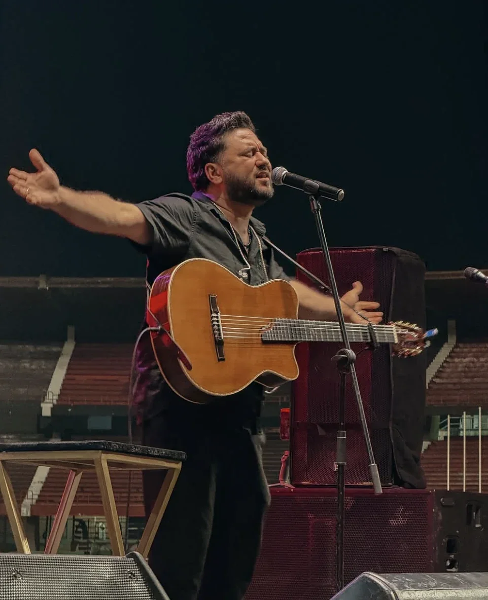 Luis Fabián en concierto